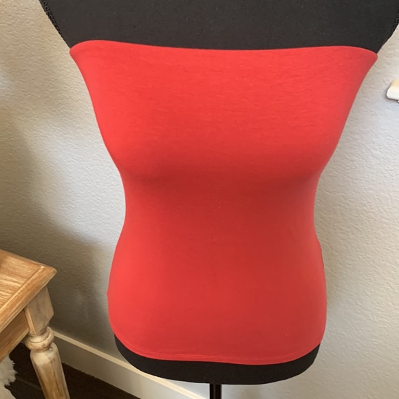 Express Tub Top - Picture 2 of 4